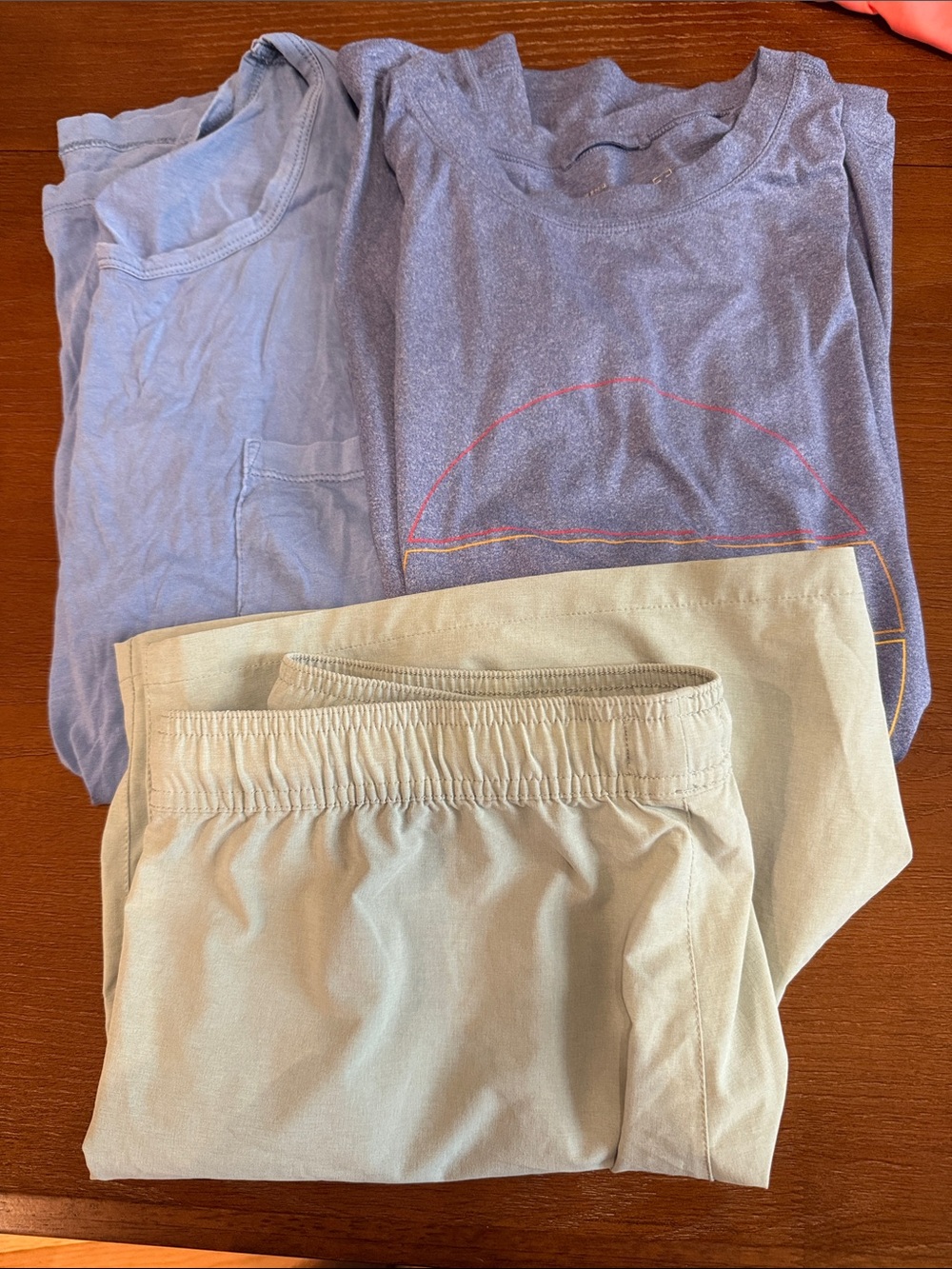 Marine Layer Bundle: T shirt, Tank Top and Shorts in Medium